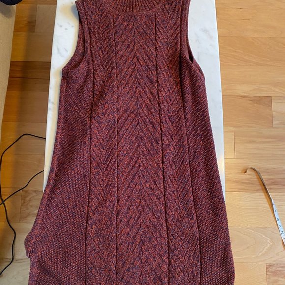 Fall red knit dress - Picture 4 of 4